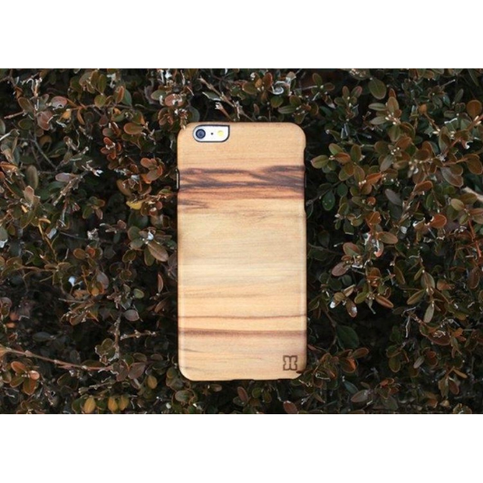 MAN&amp;WOOD Hoesje Apple iPhone 6 Plus/6S Plus Hout Bruin Cappuccino - Fooniq.nl